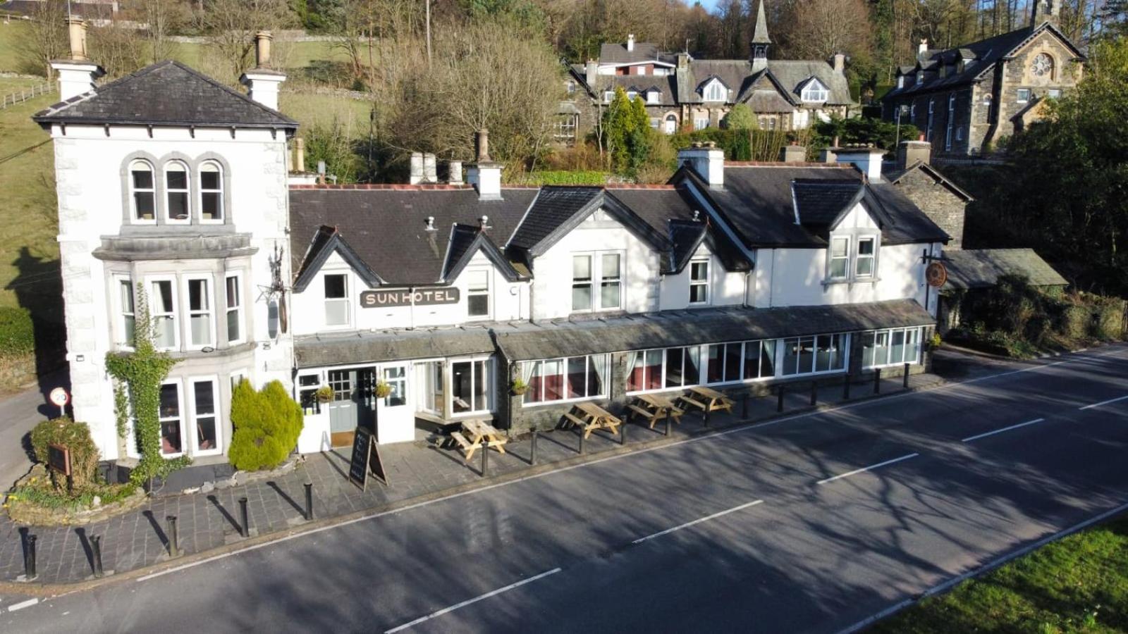 The Sun Inn Troutbeck Bridge ภายนอก รูปภาพ
